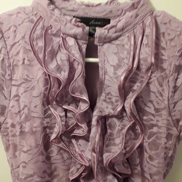 Blouse - Picture 3 of 3